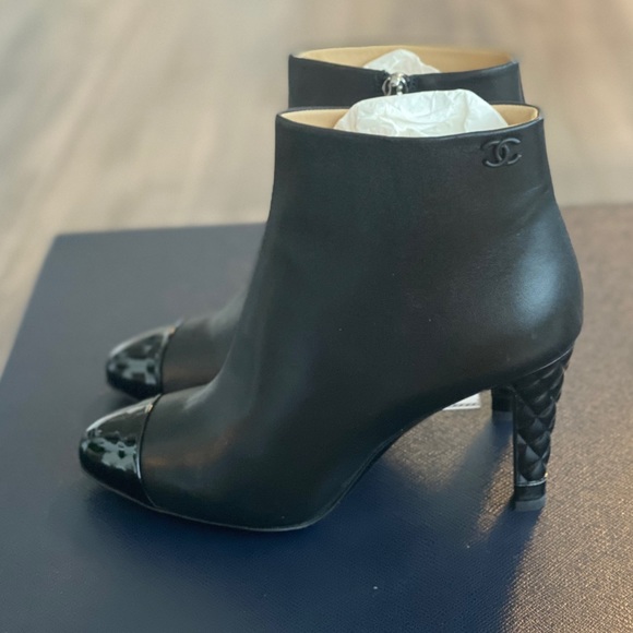 Chanel booties - Picture 7 of 11